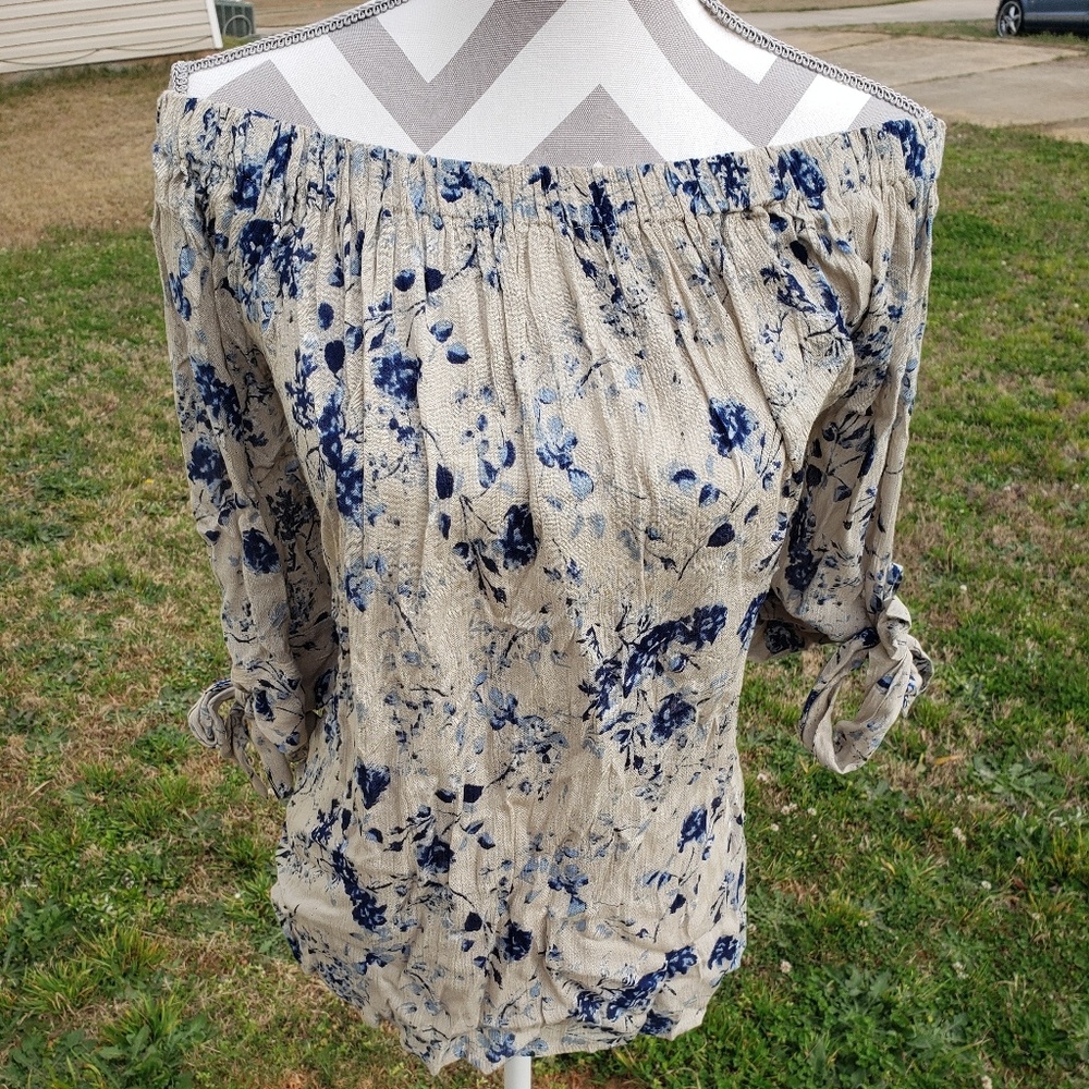 Pretty Blouse